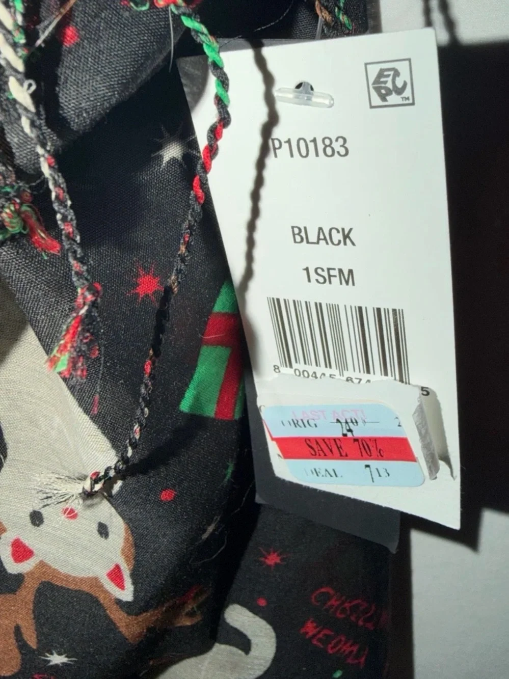 Cejon Black Holiday Cat & Gift Print Scarf